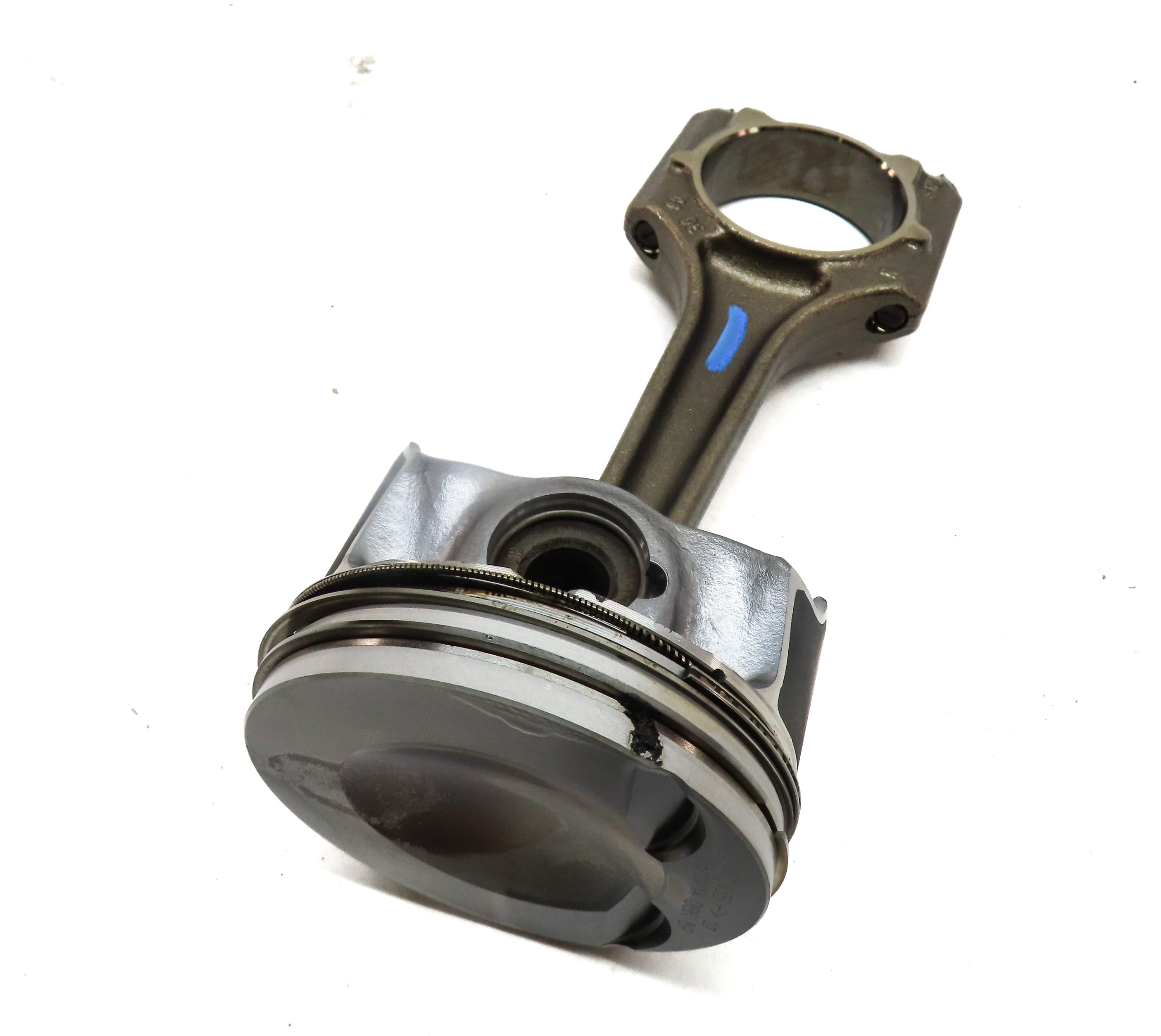 2015-2018 AUDI Q3 (8U) 2.0L CCTA TURBO ENGINE PISTON w/ CONNECTING ROD — exact item pictured